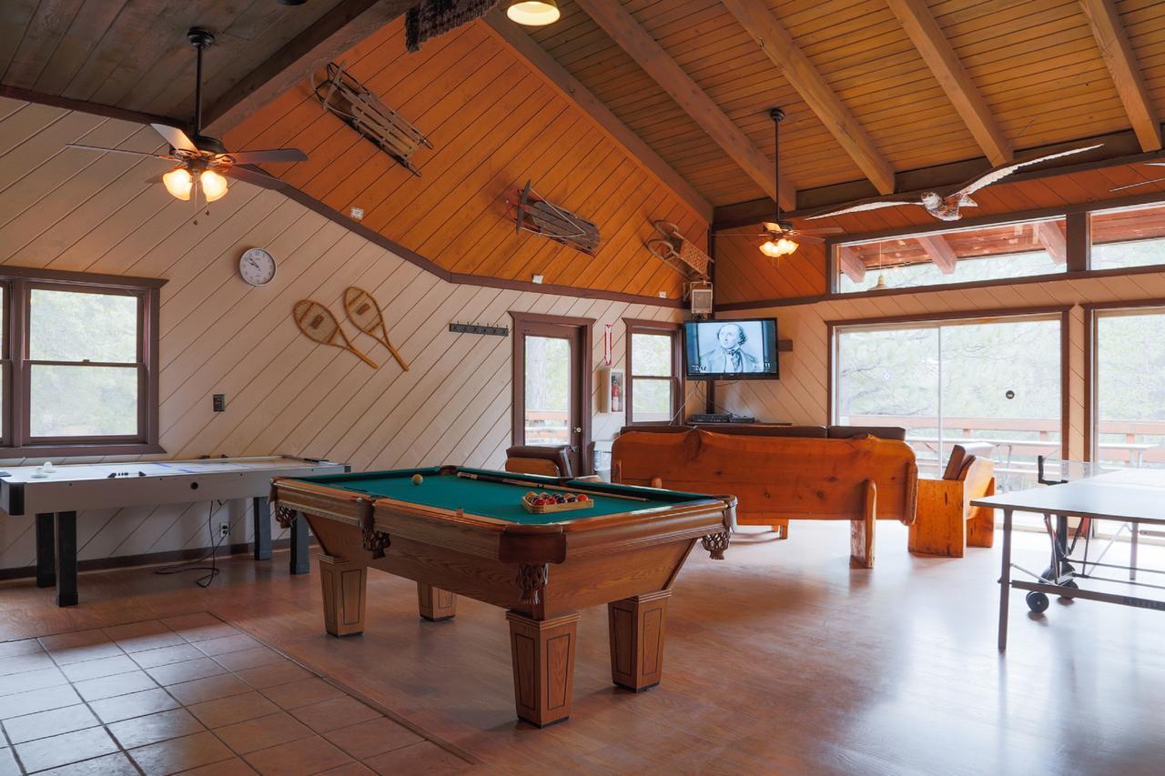 Idyllwild Camping Resort Cabin מראה חיצוני תמונה